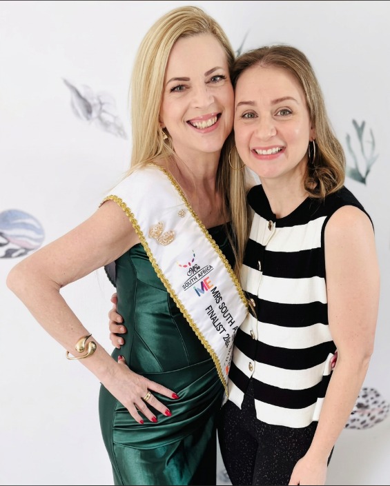 Tina Serfontein with a Mrs South Africa finalist